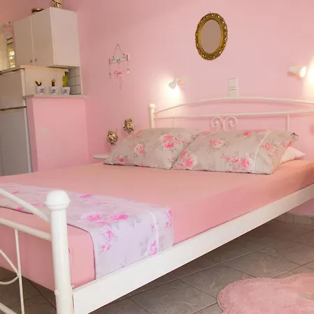 Daizy Boutique Lägenhet Laganas
